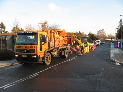Slamsugning - Spuling - Odense - Fyn Paarup Kloakservice | Slamsugning - Spuling - Odense - Fyn